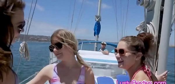 Captain dives deep in four girlfriends on his boat